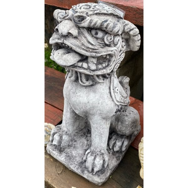 Sitting Temple Dog Concrete Ornament Statue 7423