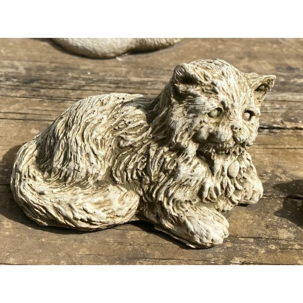 Persian Cat Small Concrete Statue 0115