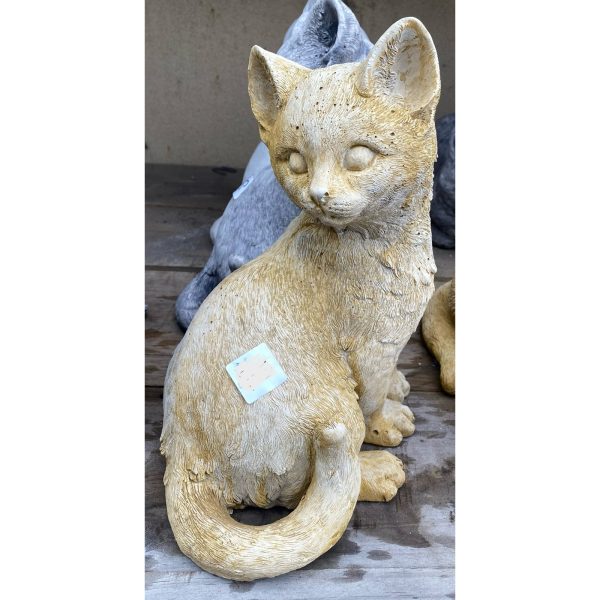 Sitting Cat Concrete Statue 1064