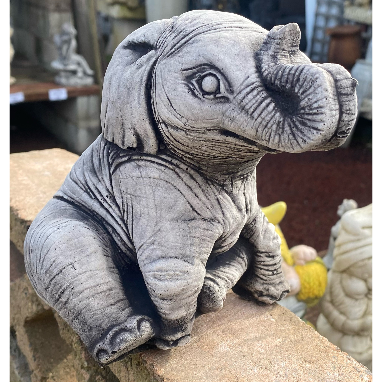 Sitting Elephant Medium Concrete Statue 0956 | Wantirna Garden ...